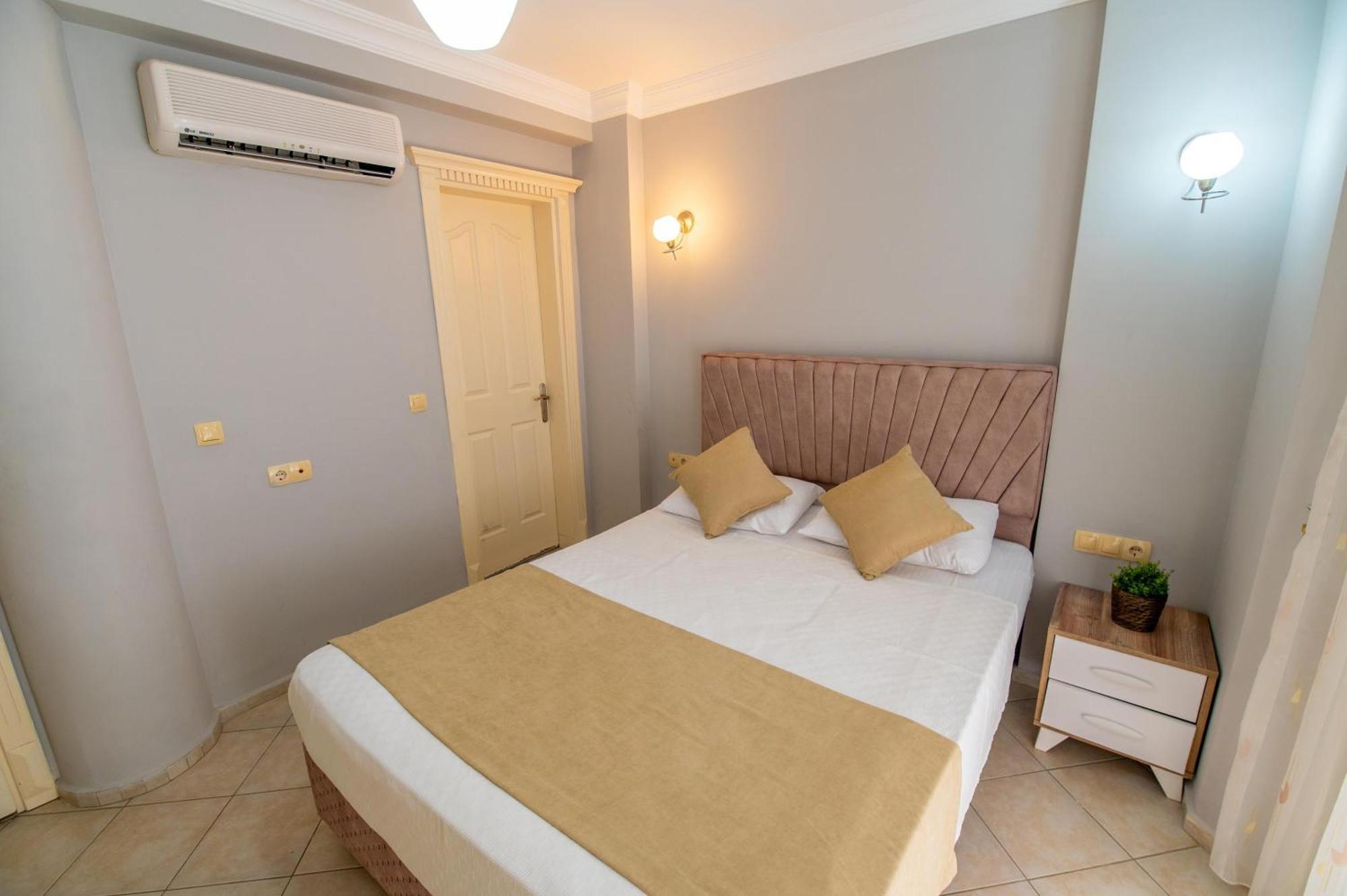 Sunset Beach Club Aqualettings Oyster 5 Fethiye Exterior photo